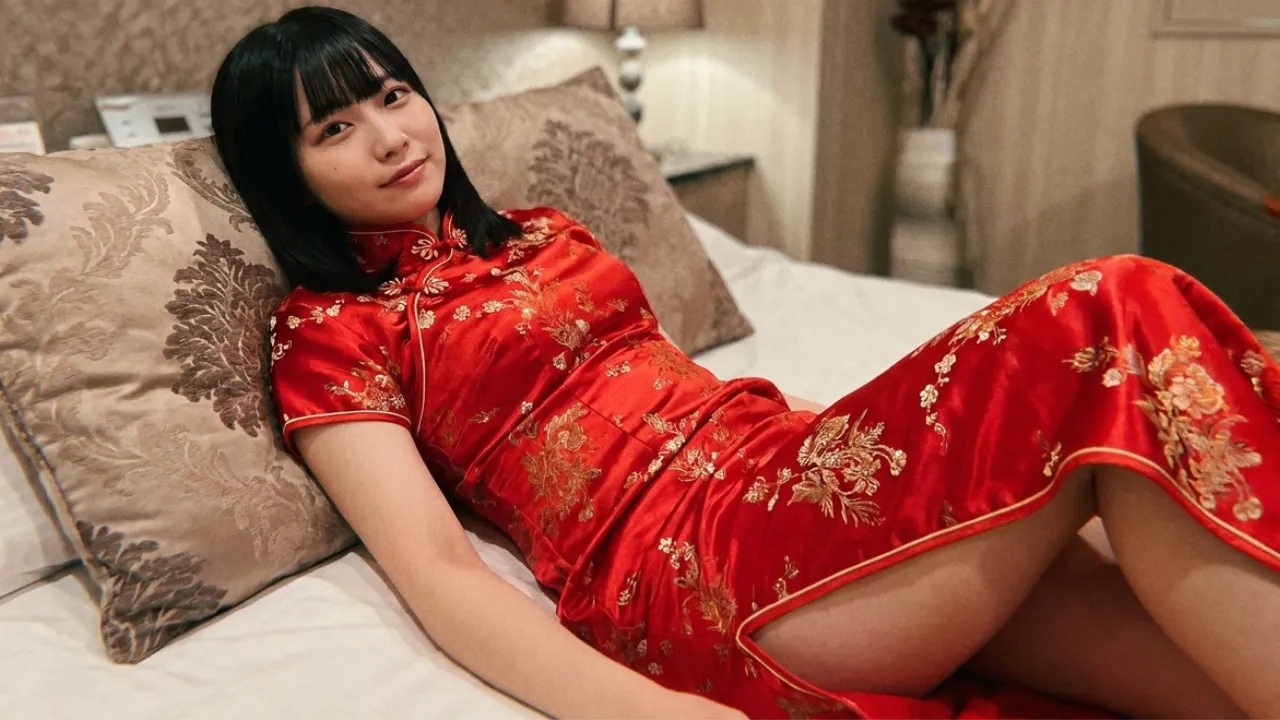 Chinese Dress (Cheongsam)